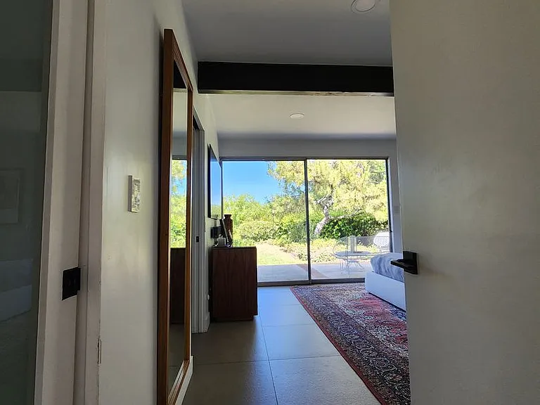 18706 Edleen Dr — Photo 35
