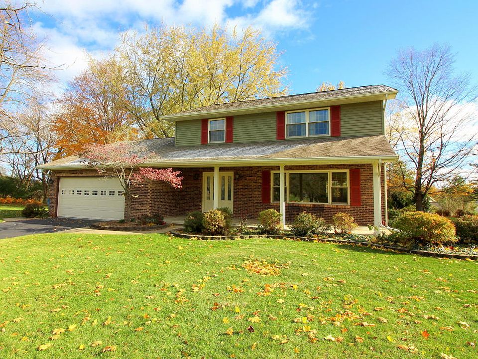 1st image of 149 Winding Wood Way