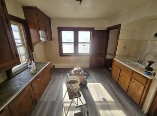 2962 N 45th St, Milwaukee, WI