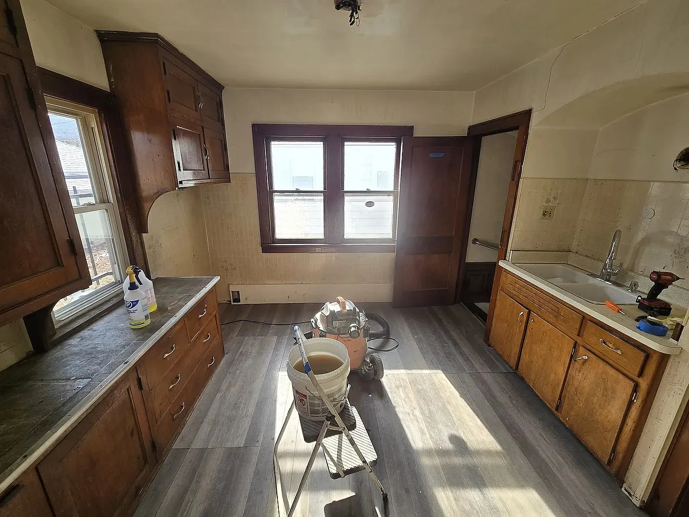 2962 N 45th St photo 1