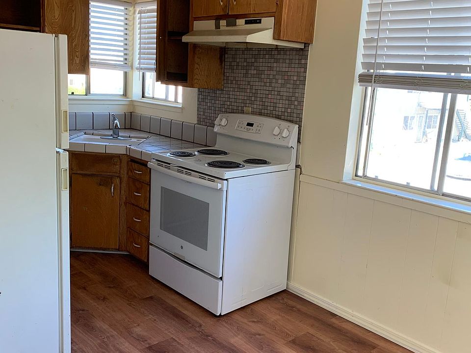 1st image of 2285 Deborah Dr #4