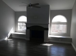 9325 W Desert Inn Rd APT 273, Las Vegas, NV 89117