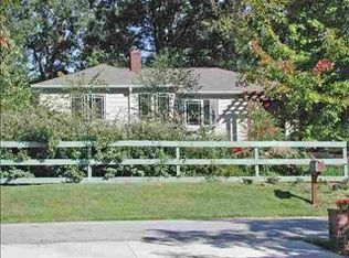 119 Oakleaf Dr, Landrum, SC 29356