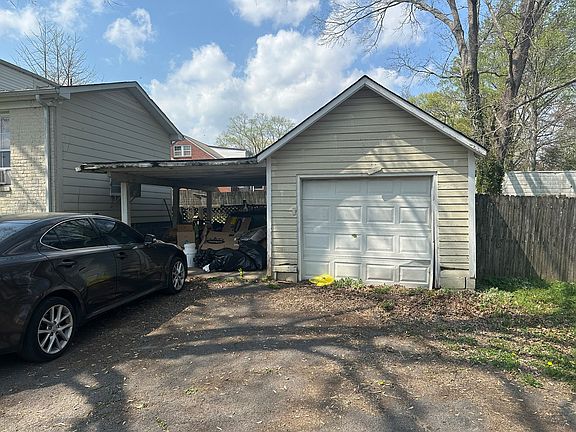 3rd image of 1111 S Brittain St