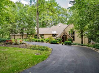 14201 Sugar Creek Rd, Fort Wayne, IN 46814