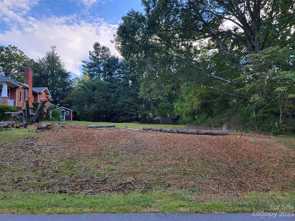 2nd image of 83 White Oak Rd #2