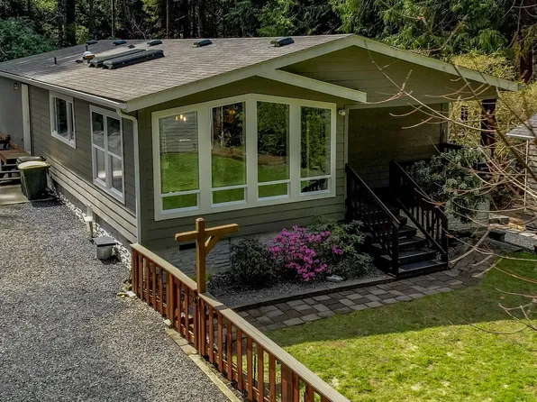 5568 Woahink Dr, Florence, OR 97439