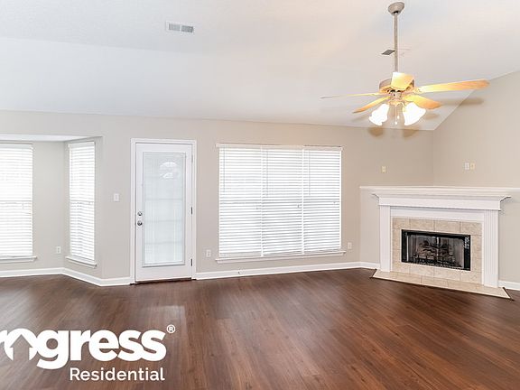 2nd image of 10842 Colton Dr