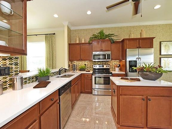 5th image of 10407 Coquina Ct