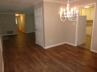 346 Carpenter Dr, Sandy Springs, GA