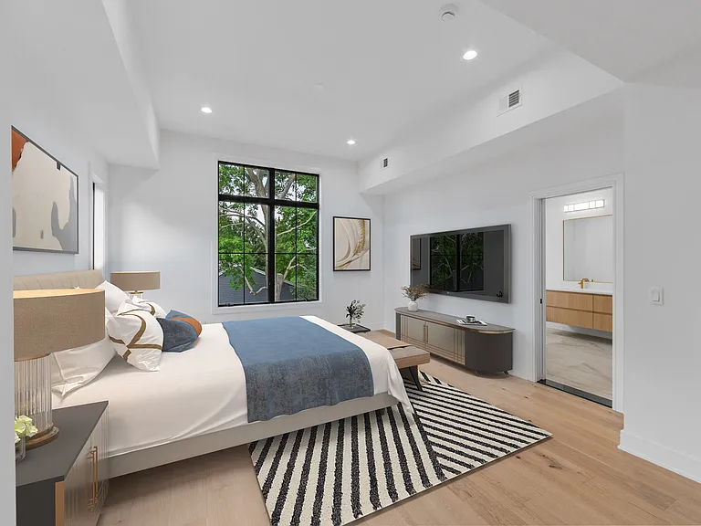 1 Feldman Ct — Photo 17