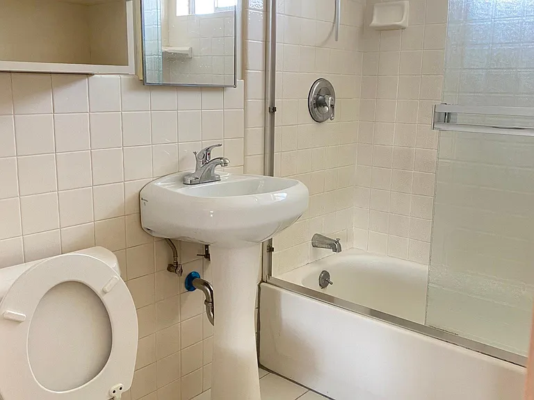 401 San Anselmo Ave S #4 — Photo 4
