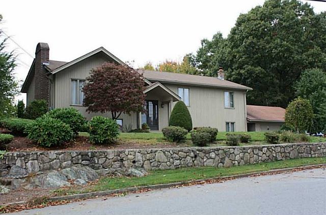 1st image of 46 Countryside Dr