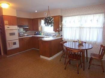2nd image of 1300 Caleb Ave