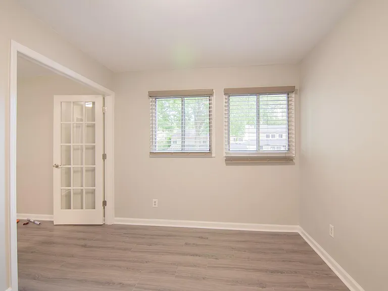 7908 Horse Chestnut Ln #7908 — Photo 19