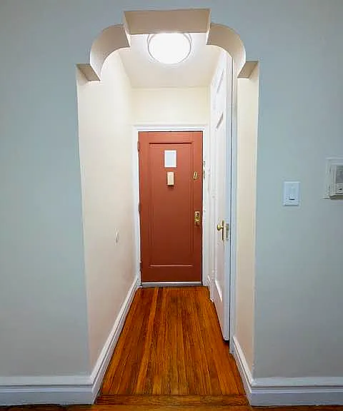 50 E 21st St #1 — Photo 10