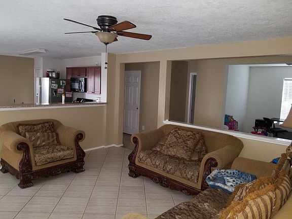 4th image of 18230 Tupper Bend Ln
