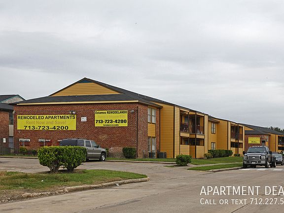 2nd image of 12011 Lomcrest St #4362