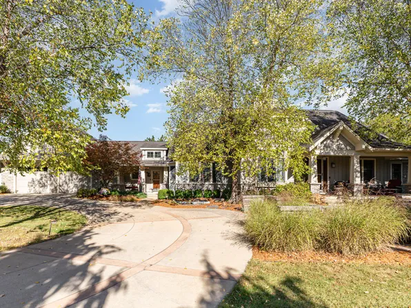 9733 Blue Heron Dr, Eaton Rapids, MI 48827