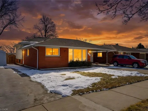 2426 Tait Ave, Burlington, ON L7P 1H1