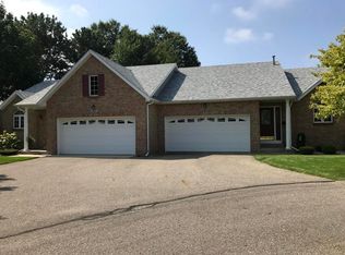 2821 Jewel Ct, Holland, MI