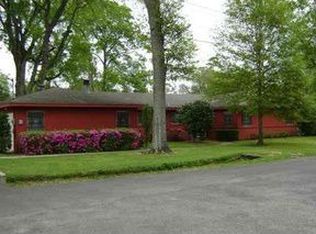 490 Belvedere Dr, Beaumont, TX 77706