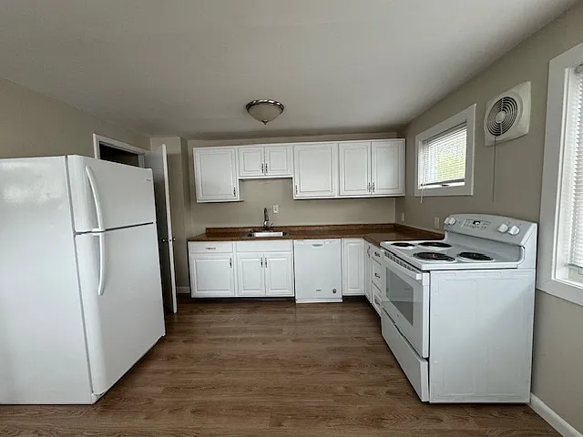 Farmington Court Apartments — Photo 51