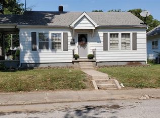 712 W Van Trees St, Washington, IN 47501