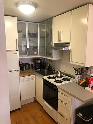 Rented by Douglas Elliman | media 3