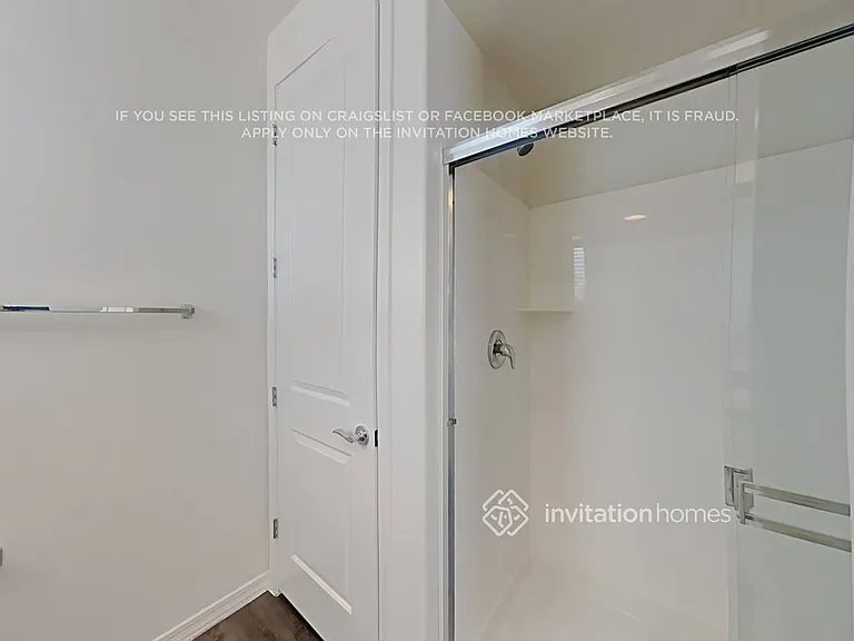20155 W Buchanan St — Photo 15
