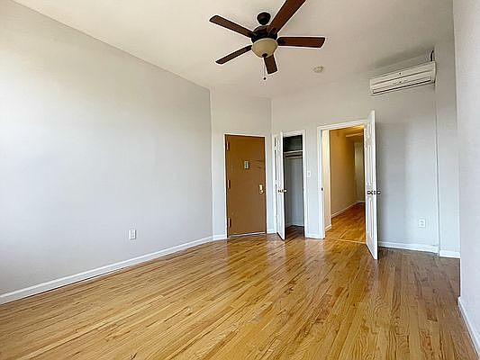 1st image of 670 Lincoln Pl APT 3L