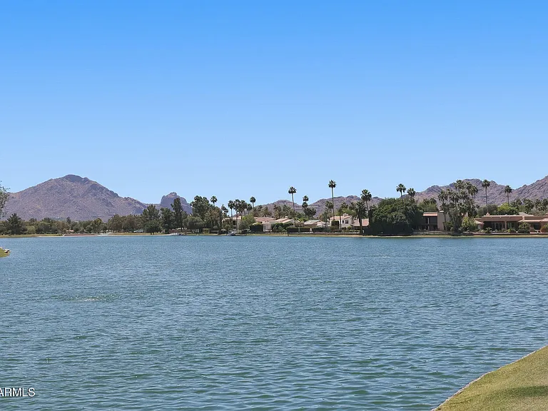 8429 E Del Camino Dr — Photo 43