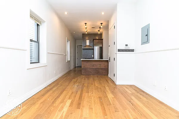 Rented by MySpaceNYC | media 1