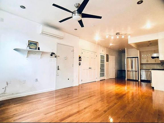 4th image of 74 16th St APT 1