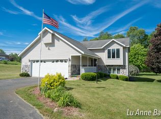 11597 Windsor Dr NE, Sparta, MI 49345