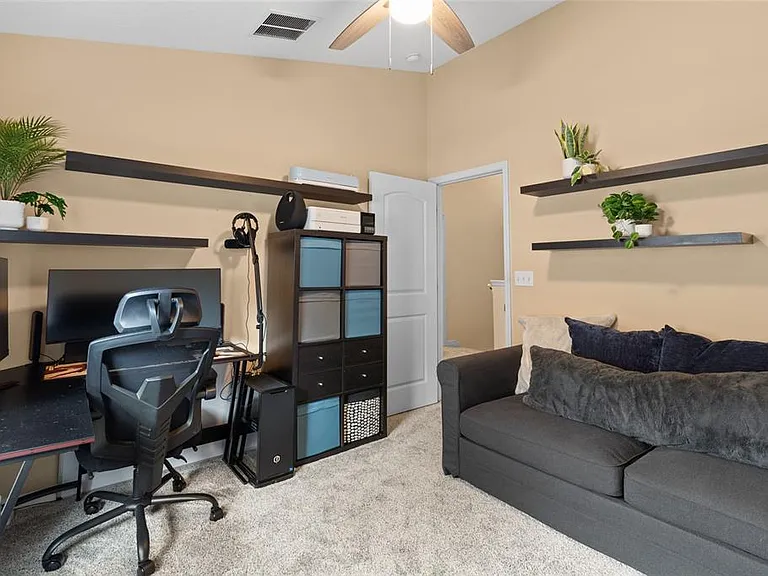 6714 Breezy Palm Dr — Photo 29