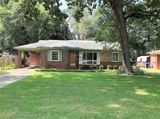 3032 Colonial Dr, Columbus, GA 31903