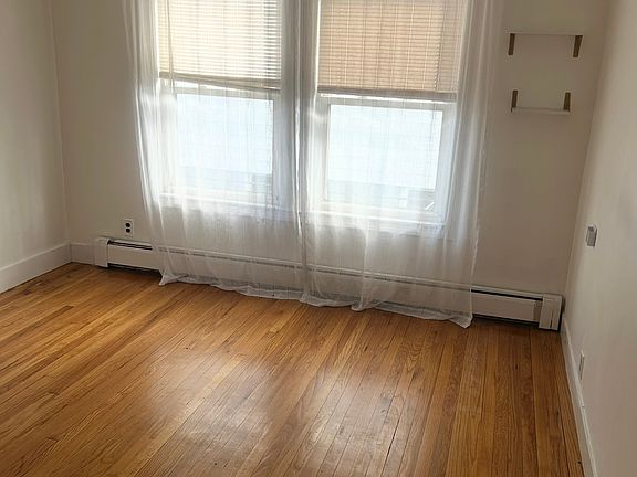 5th image of 10 Rice Ave Floor 1