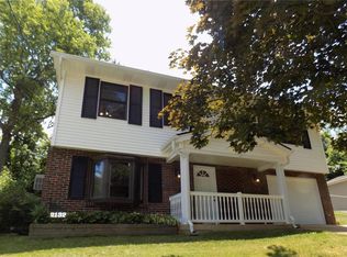 2132 Heather Ln, High Ridge, MO 63049