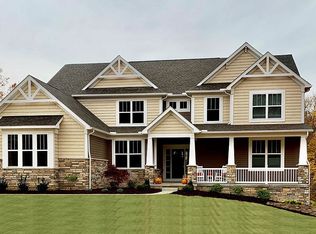 539 High Point Dr, Akron, OH 44321