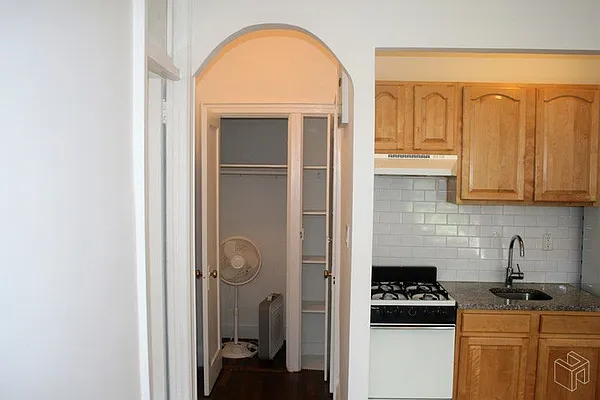 Rented by Halstead Real Estate | media 14