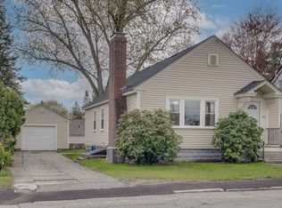 252 Lake St, Nashua, NH 03060