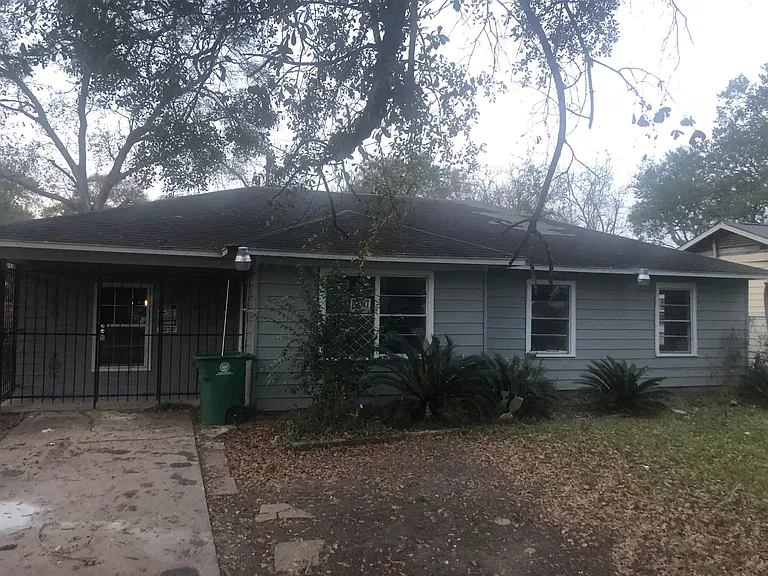 5923 Southwell St — Photo 14