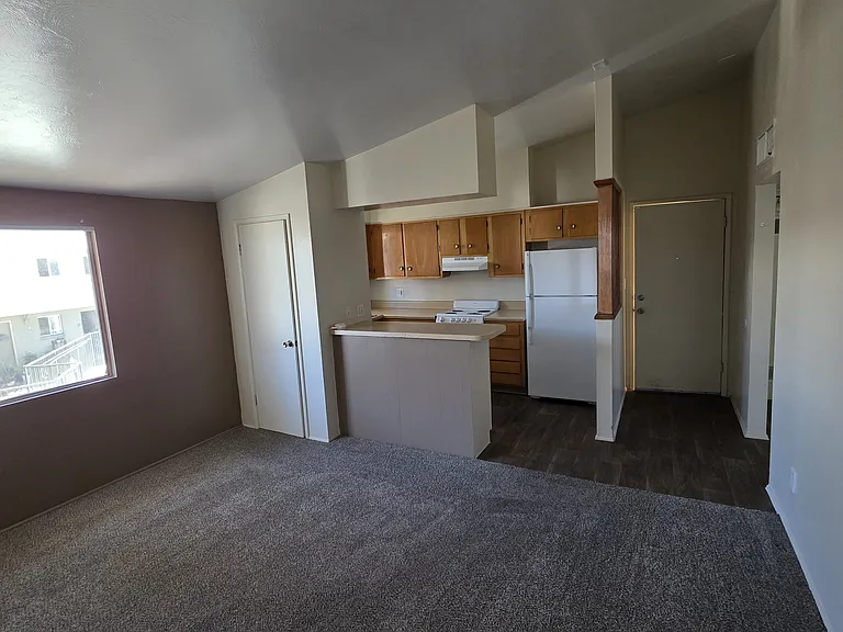 Sierra Linda Apartments — Photo 19