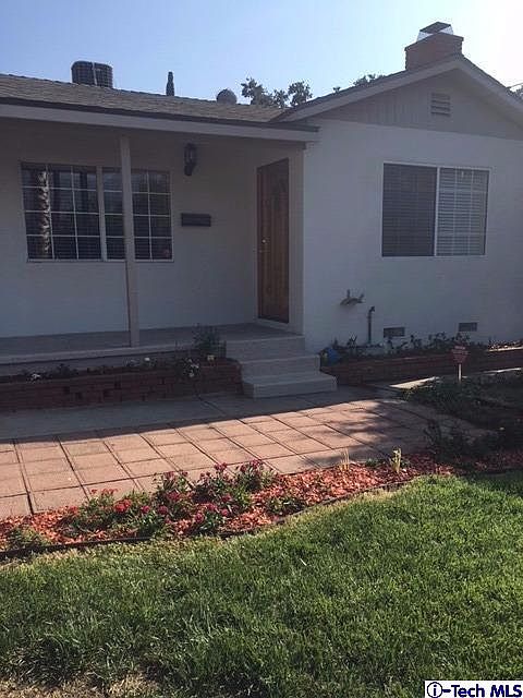 1st image of 8202 Hillrose St