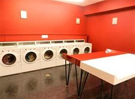 2nd image of 90 Sea St APT G9