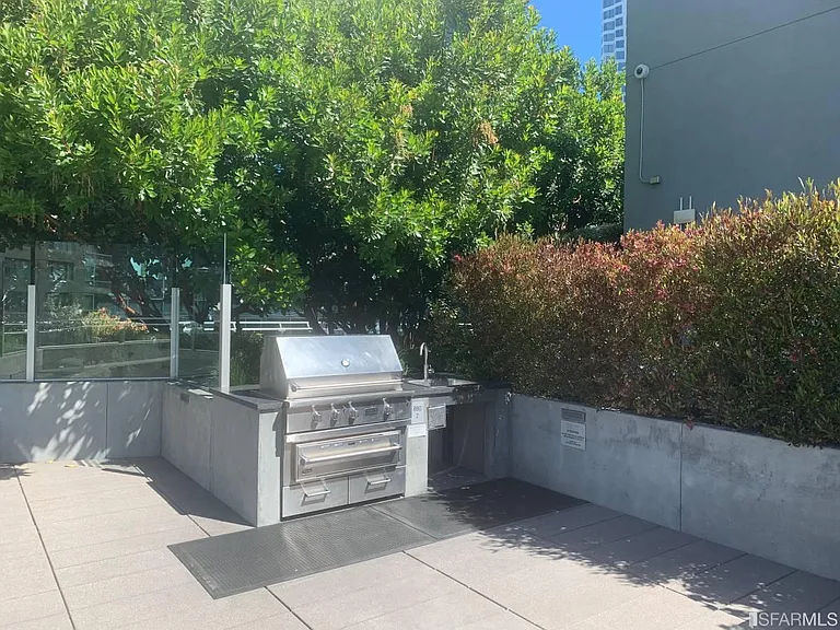 201 Folsom St #7G — Photo 19