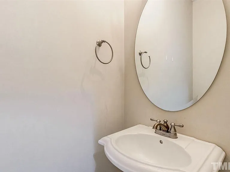 2002 Remington Oaks Cir — Photo 13
