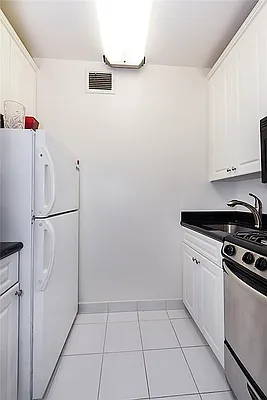 Rented by Stephen P. Wald | media 13