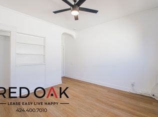 4348 Lockwood Ave APT 19, Los Angeles, CA 90029